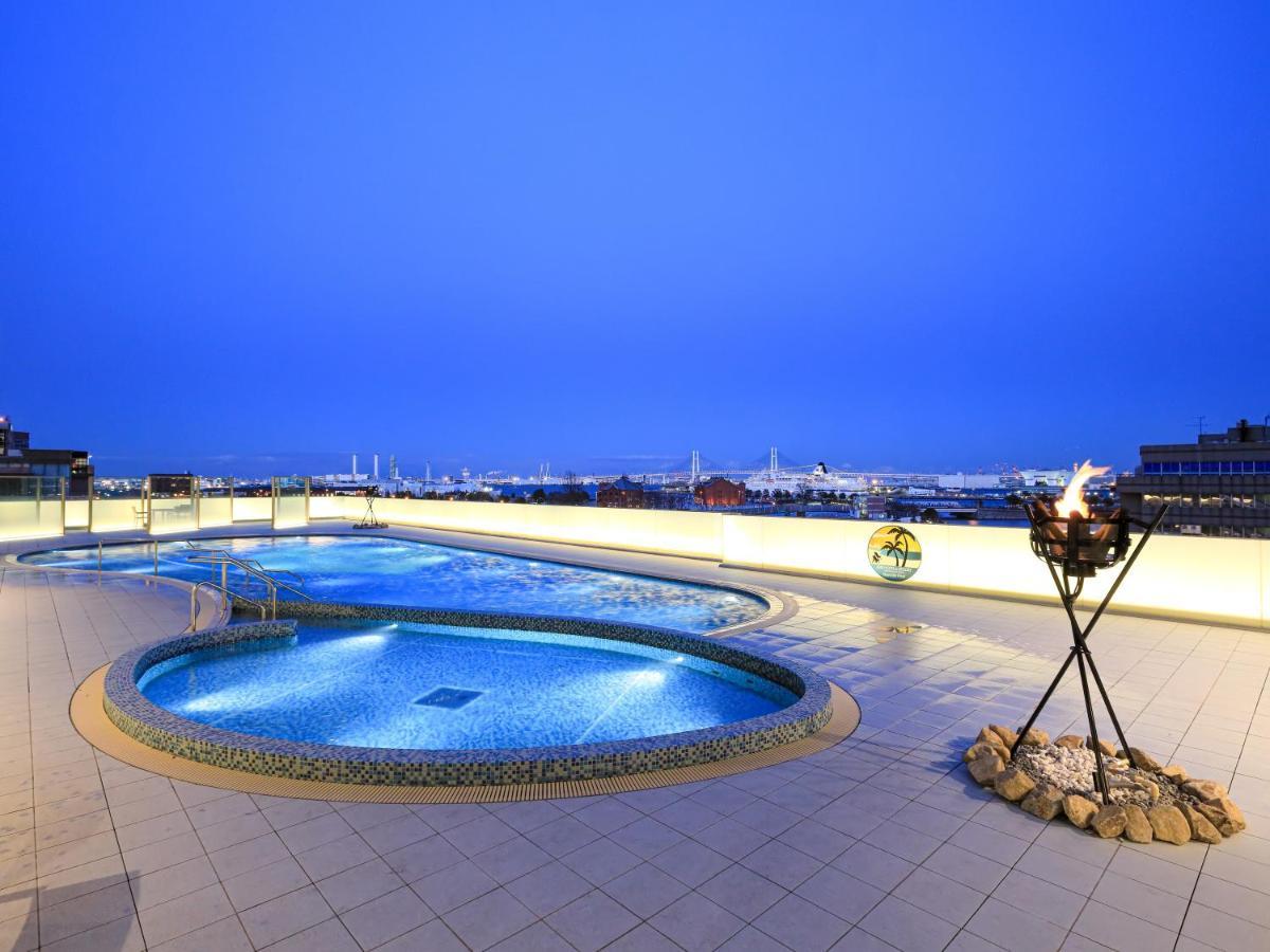 Apa Hotel & Resort Yokohama Bay Tower Eksteriør billede